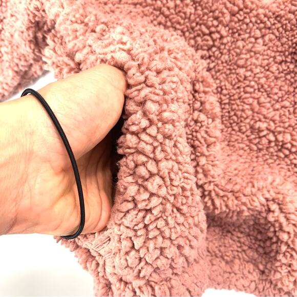Faux Fur Sherpa Cropped Pullover - Picture 7 of 10